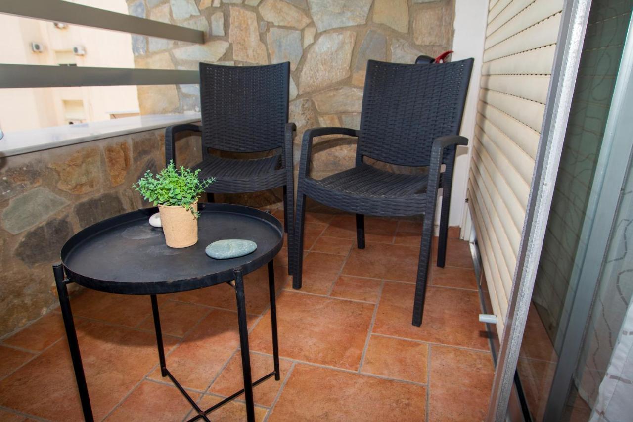 Central, By Sea, Seaview, Renovated 1 Bedroom Flat Λάρνακα Εξωτερικό φωτογραφία