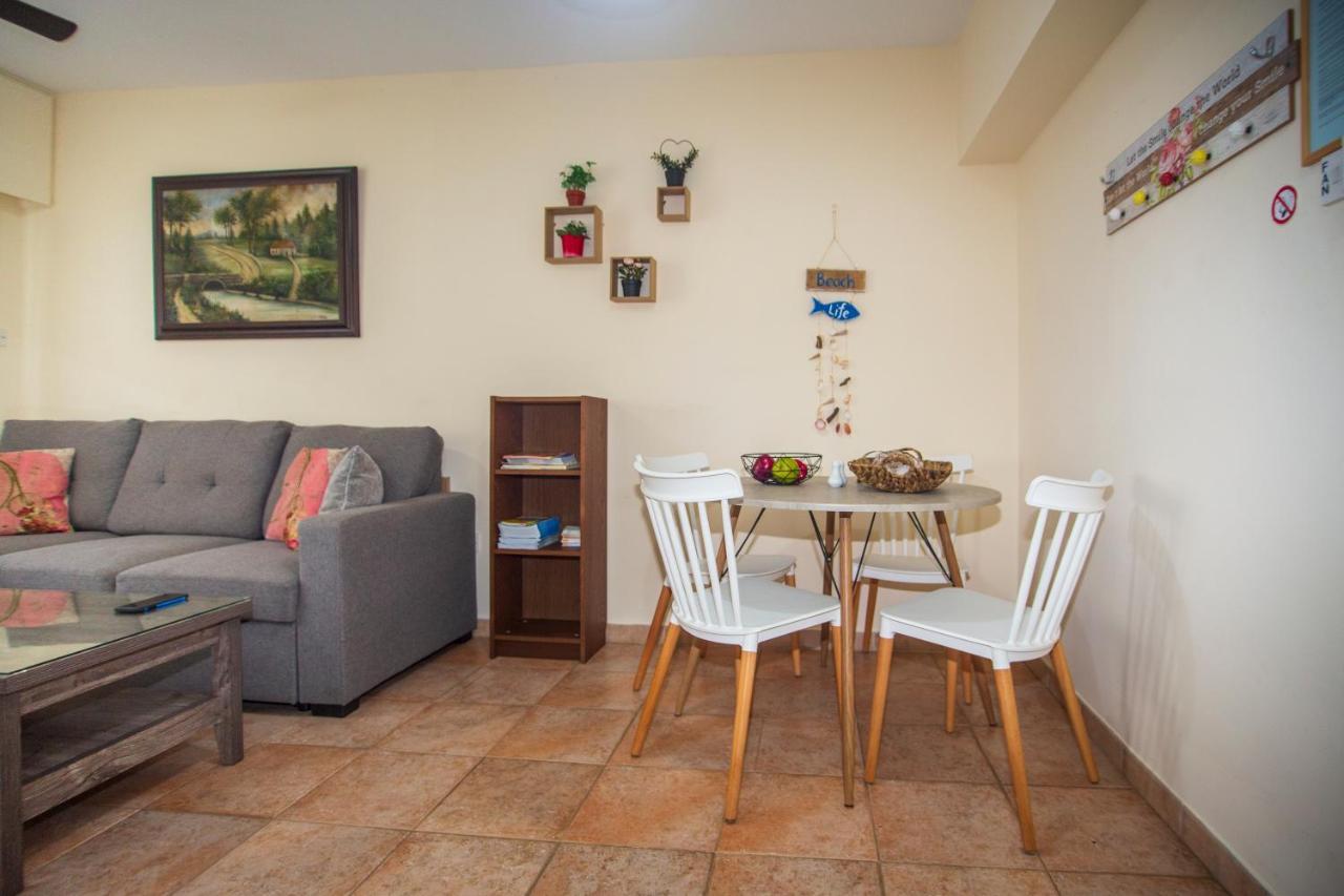 Central, By Sea, Seaview, Renovated 1 Bedroom Flat Λάρνακα Εξωτερικό φωτογραφία